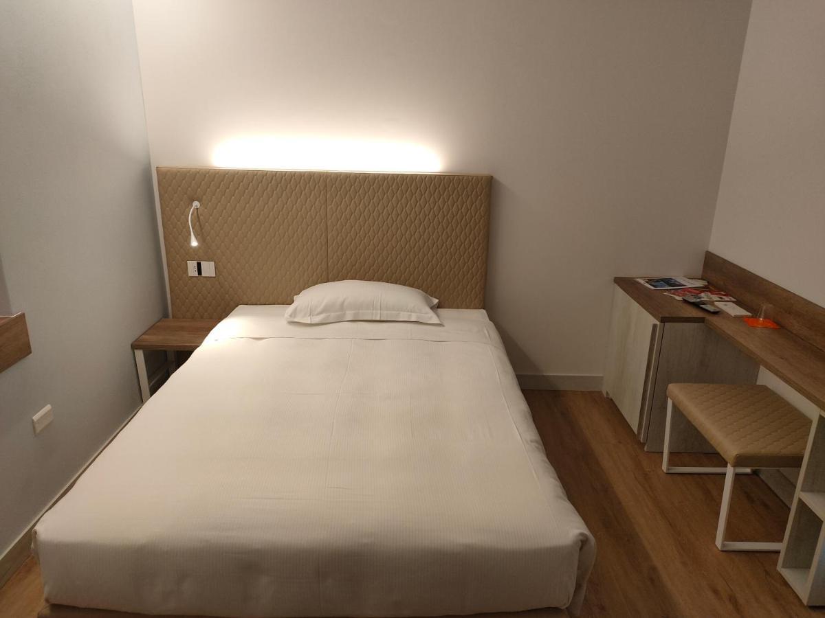 Albergo Baschera Fagagna Bagian luar foto